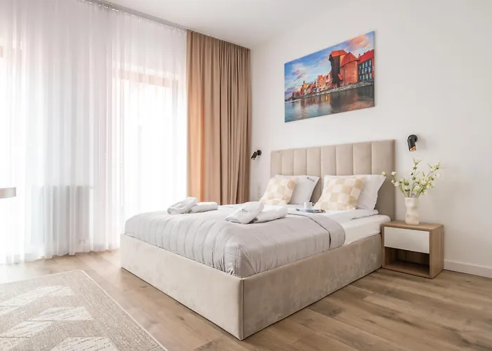 Pod Zurawiem Chmielna 110 By Alqueen アパート