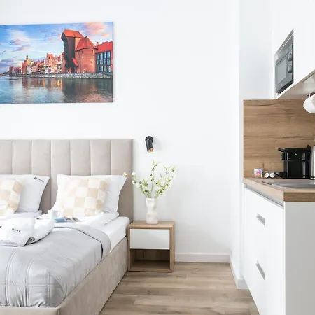 Apartament Pod żurawiem Chmielna 110 By Alqueen