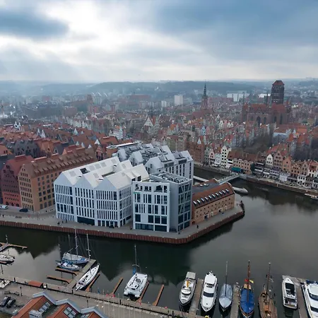 Pod Zurawiem Chmielna 110 By Alqueen Apartman